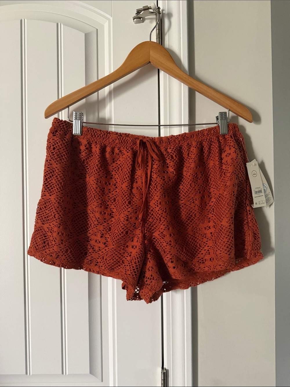 Crochet Pull On Shorts Size large